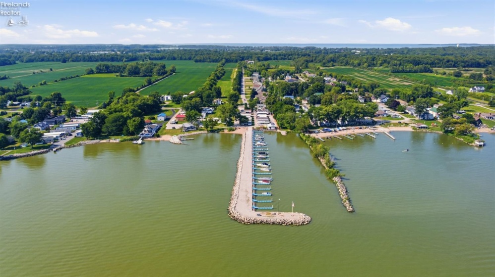 7420 Bayshore Road, Marblehead, 43440, 1 Bedroom Bedrooms, ,1 BathroomBathrooms,Residential,For Sale,Bayshore,20262974
