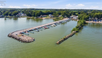 7420 Bayshore Road, Marblehead, 43440, 1 Bedroom Bedrooms, ,1 BathroomBathrooms,Residential,For Sale,Bayshore,20262974