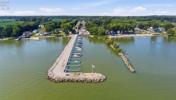 7420 Bayshore Road, Marblehead, 43440, 1 Bedroom Bedrooms, ,1 BathroomBathrooms,Residential,For Sale,Bayshore,20262974