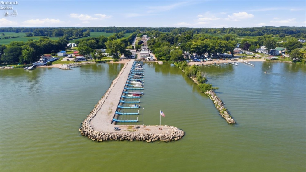 7420 Bayshore Road, Marblehead, 43440, 1 Bedroom Bedrooms, ,1 BathroomBathrooms,Residential,For Sale,Bayshore,20262974