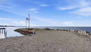 7420 Bayshore Road, Marblehead, 43440, 1 Bedroom Bedrooms, ,1 BathroomBathrooms,Residential,For Sale,Bayshore,20262974