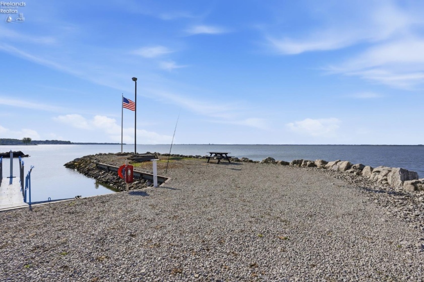 7420 Bayshore Road, Marblehead, 43440, 1 Bedroom Bedrooms, ,1 BathroomBathrooms,Residential,For Sale,Bayshore,20262974