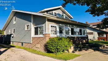 816 Warren Street, Sandusky, 44870, 4 Bedrooms Bedrooms, ,2 BathroomsBathrooms,Residential,For Sale,Warren,20262996