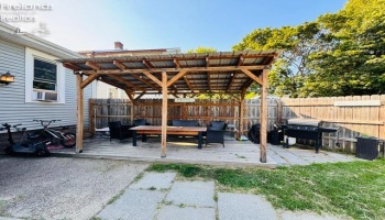 816 Warren Street, Sandusky, 44870, 4 Bedrooms Bedrooms, ,2 BathroomsBathrooms,Residential,For Sale,Warren,20262996