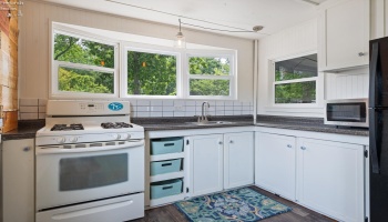 2175 Catawba Road, Port Clinton, 43452, 2 Bedrooms Bedrooms, ,1 BathroomBathrooms,Residential,For Sale,Catawba,20262941