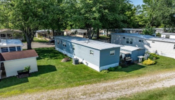 2175 Catawba Road, Port Clinton, 43452, 2 Bedrooms Bedrooms, ,1 BathroomBathrooms,Residential,For Sale,Catawba,20262941