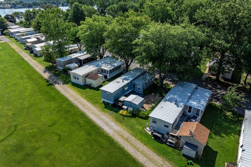 2175 Catawba Road, Port Clinton, 43452, 2 Bedrooms Bedrooms, ,1 BathroomBathrooms,Residential,For Sale,Catawba,20262941