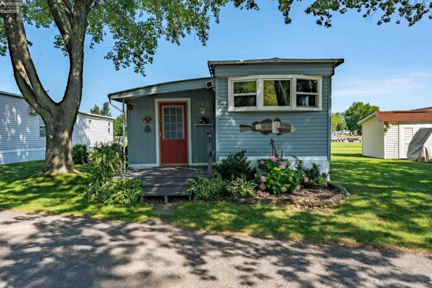 2175 Catawba Road, Port Clinton, 43452, 2 Bedrooms Bedrooms, ,1 BathroomBathrooms,Residential,For Sale,Catawba,20262941