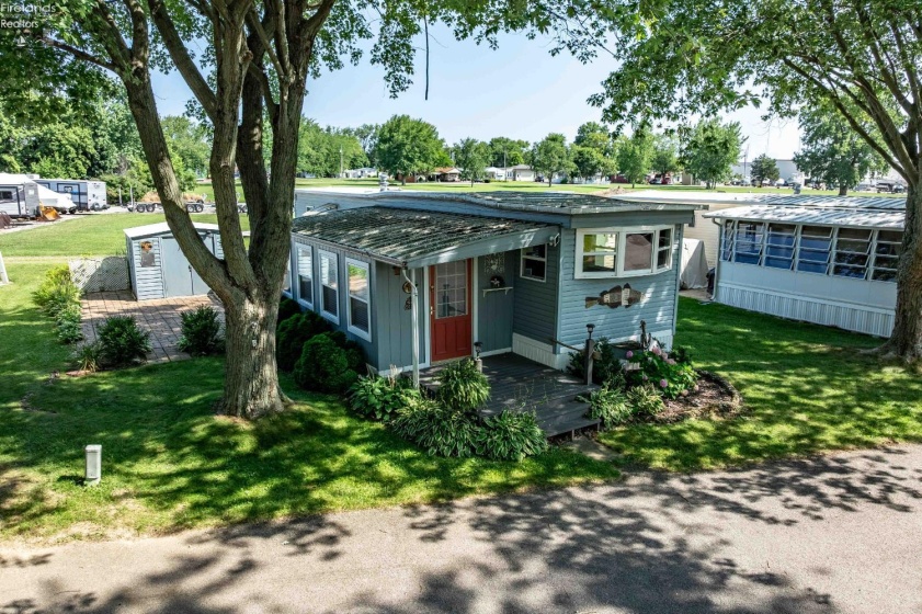 2175 Catawba Road, Port Clinton, 43452, 2 Bedrooms Bedrooms, ,1 BathroomBathrooms,Residential,For Sale,Catawba,20262941