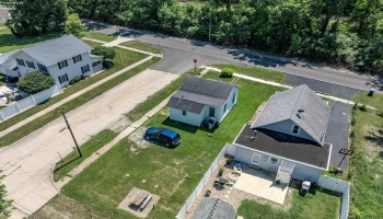 1017 State Street, Port Clinton, 43452, 2 Bedrooms Bedrooms, ,1 BathroomBathrooms,Residential,For Sale,State,20262986