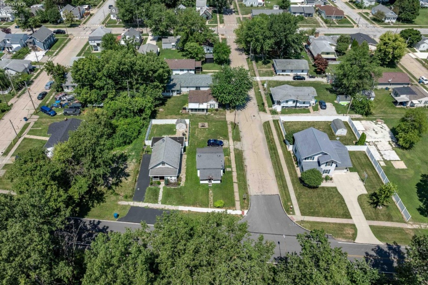 1017 State Street, Port Clinton, 43452, 2 Bedrooms Bedrooms, ,1 BathroomBathrooms,Residential,For Sale,State,20262986