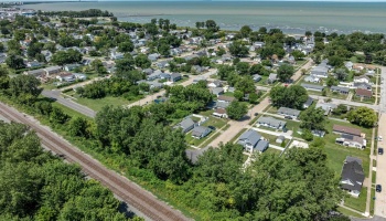 1017 State Street, Port Clinton, 43452, 2 Bedrooms Bedrooms, ,1 BathroomBathrooms,Residential,For Sale,State,20262986