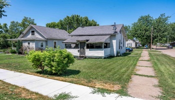 1017 State Street, Port Clinton, 43452, 2 Bedrooms Bedrooms, ,1 BathroomBathrooms,Residential,For Sale,State,20262986