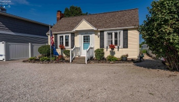 229 Sackett Road, Marblehead, 43440, 2 Bedrooms Bedrooms, ,2 BathroomsBathrooms,Residential,For Sale,Sackett,20262982