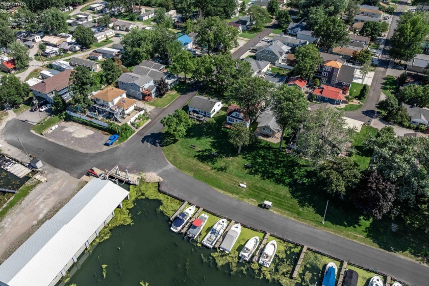 229 Sackett Road, Marblehead, 43440, 2 Bedrooms Bedrooms, ,2 BathroomsBathrooms,Residential,For Sale,Sackett,20262982