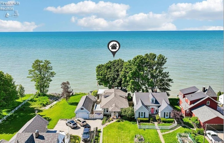 1611 E Erie, Lorain, 44052, 3 Bedrooms Bedrooms, ,2 BathroomsBathrooms,Residential,For Sale,E Erie,20262150