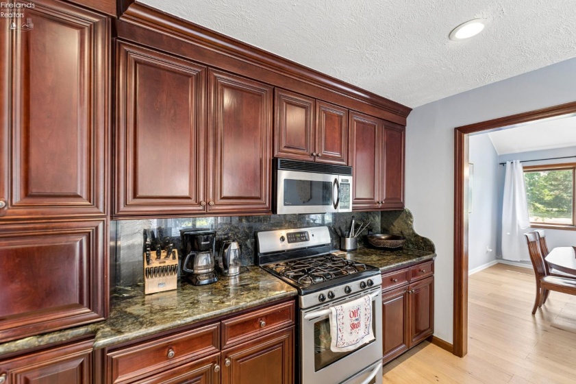 508 Mariner Village, Huron, 44839, 2 Bedrooms Bedrooms, ,3 BathroomsBathrooms,Residential,For Sale,Mariner Village,20263000