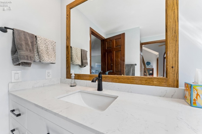 508 Mariner Village, Huron, 44839, 2 Bedrooms Bedrooms, ,3 BathroomsBathrooms,Residential,For Sale,Mariner Village,20263000