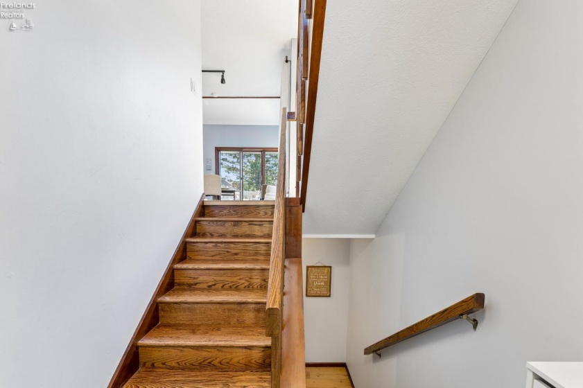 508 Mariner Village, Huron, 44839, 2 Bedrooms Bedrooms, ,3 BathroomsBathrooms,Residential,For Sale,Mariner Village,20263000