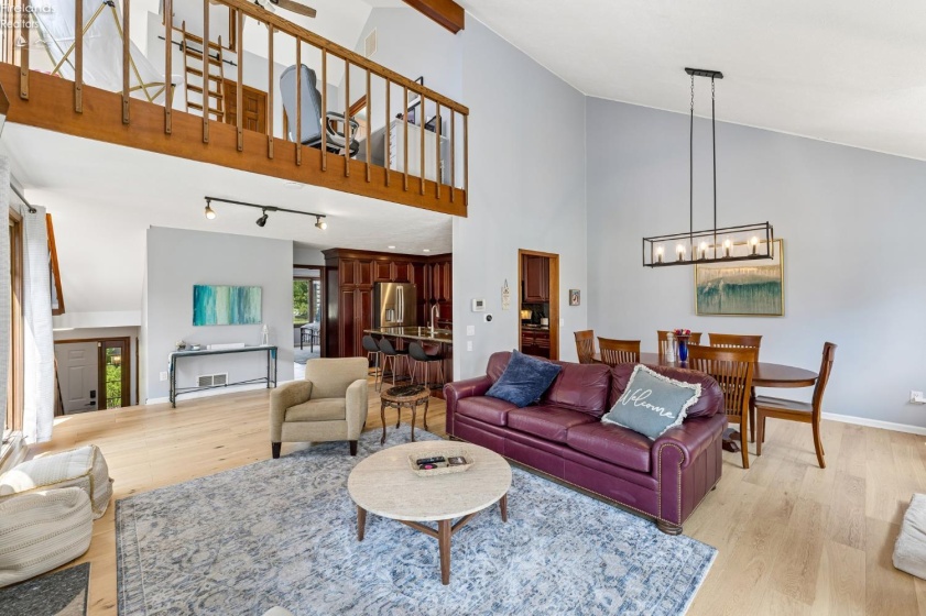 508 Mariner Village, Huron, 44839, 2 Bedrooms Bedrooms, ,3 BathroomsBathrooms,Residential,For Sale,Mariner Village,20263000