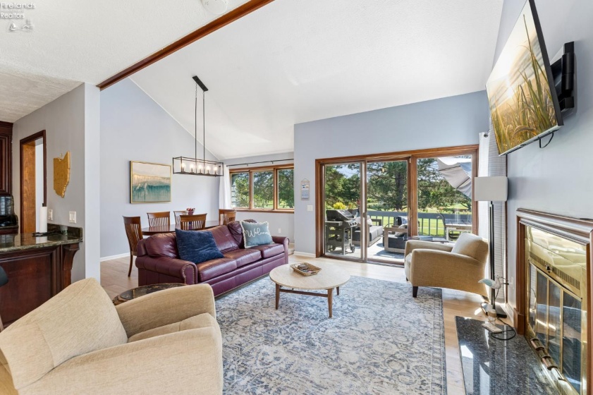 508 Mariner Village, Huron, 44839, 2 Bedrooms Bedrooms, ,3 BathroomsBathrooms,Residential,For Sale,Mariner Village,20263000