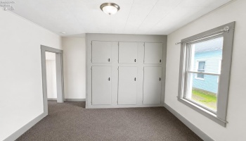 908 Ontario Street, Sandusky, 44870, 2 Bedrooms Bedrooms, ,1 BathroomBathrooms,Residential,For Sale,Ontario,20263002