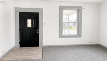 908 Ontario Street, Sandusky, 44870, 2 Bedrooms Bedrooms, ,1 BathroomBathrooms,Residential,For Sale,Ontario,20263002