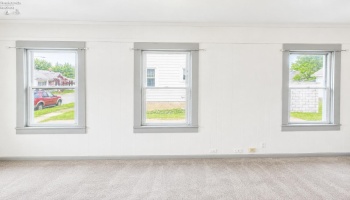908 Ontario Street, Sandusky, 44870, 2 Bedrooms Bedrooms, ,1 BathroomBathrooms,Residential,For Sale,Ontario,20263002