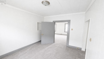 908 Ontario Street, Sandusky, 44870, 2 Bedrooms Bedrooms, ,1 BathroomBathrooms,Residential,For Sale,Ontario,20263002