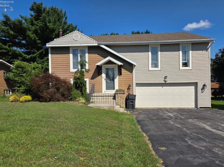 4350 County Road 175, Clyde, 43410, 4 Bedrooms Bedrooms, ,3 BathroomsBathrooms,Residential,For Sale,County Road 175,20262649