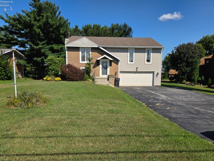 4350 County Road 175, Clyde, 43410, 4 Bedrooms Bedrooms, ,3 BathroomsBathrooms,Residential,For Sale,County Road 175,20262649