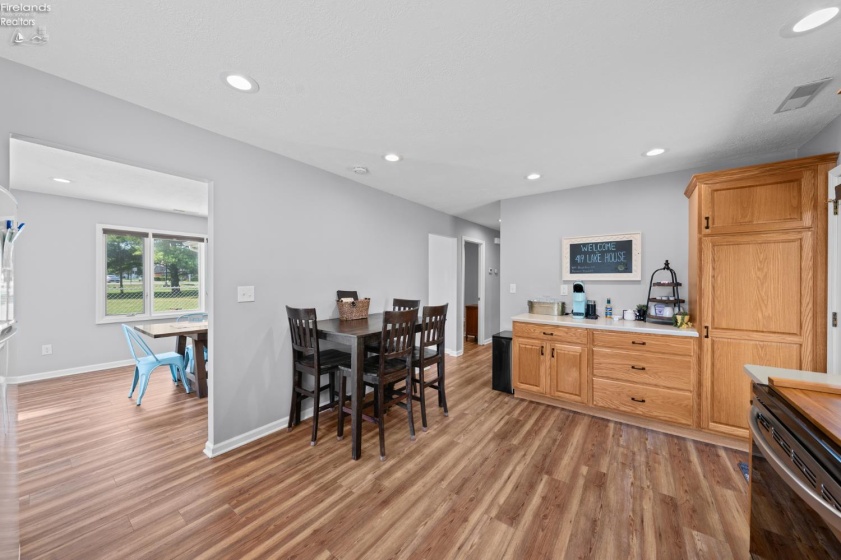 419 Miami Place, Huron, 44839, 2 Bedrooms Bedrooms, ,2 BathroomsBathrooms,Residential,For Sale,Miami,20262765