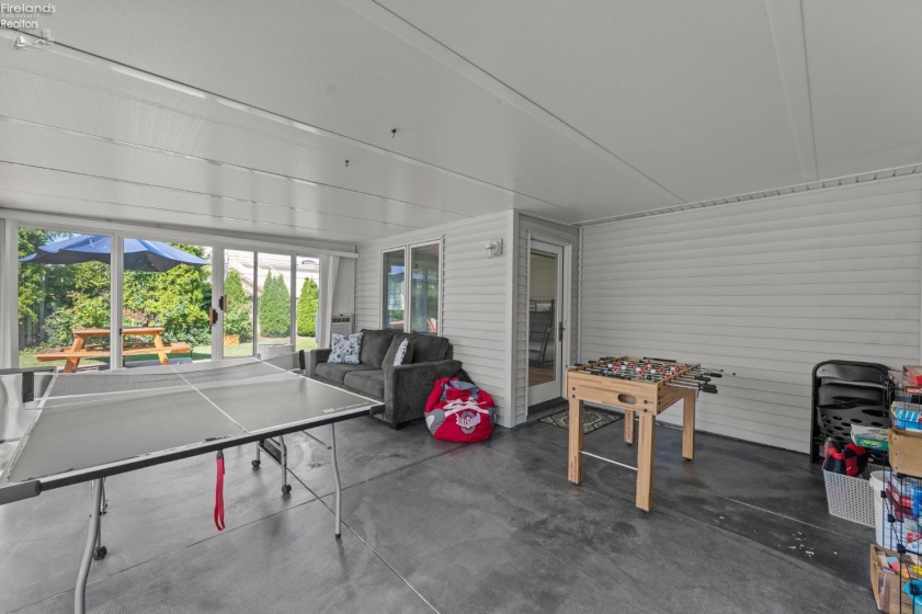 419 Miami Place, Huron, 44839, 2 Bedrooms Bedrooms, ,2 BathroomsBathrooms,Residential,For Sale,Miami,20262765