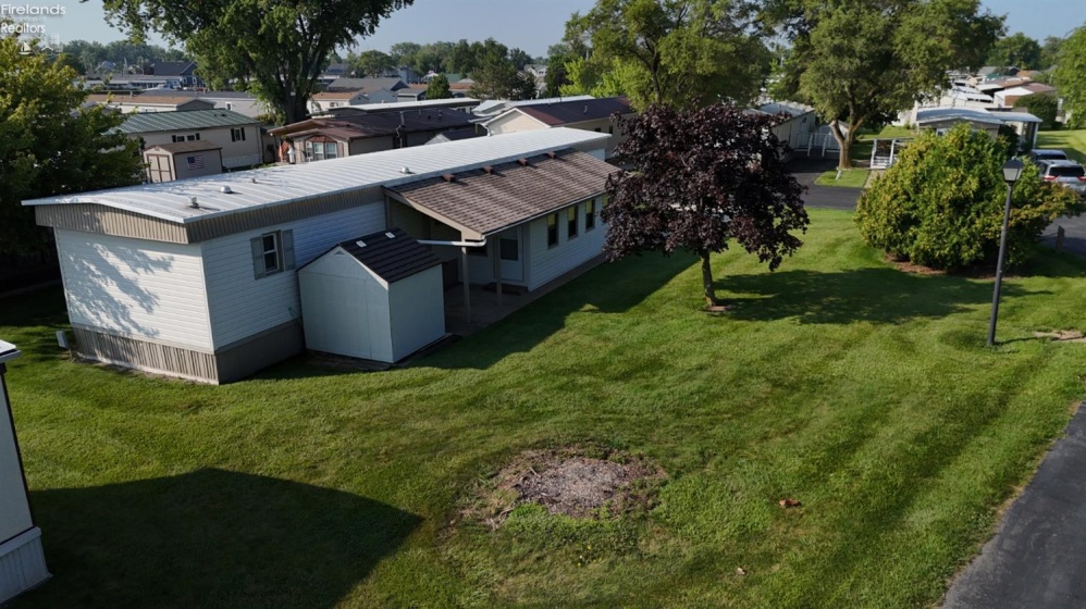 1859 Catawba, Port Clinton, 43452, 2 Bedroom Bedrooms, ,2 BathroomBathrooms,Residential,For Sale,Catawba,20263006