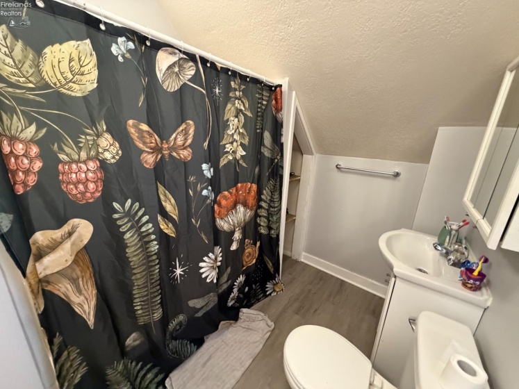 13 Norwood Avenue, Norwalk, 44857, ,Multiple Units,For Sale,Norwood,20263014