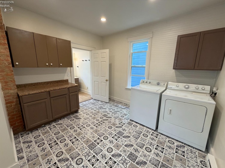 13 Norwood Avenue, Norwalk, 44857, ,Multiple Units,For Sale,Norwood,20263014