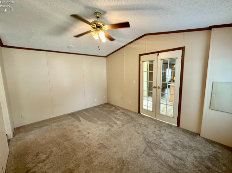 1730 Port Clinton Rd., Fremont, 43420, ,2 BathroomsBathrooms,Residential,For Sale,Port Clinton Rd.,20263009