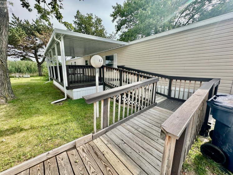 1730 Port Clinton Rd., Fremont, 43420, ,2 BathroomsBathrooms,Residential,For Sale,Port Clinton Rd.,20263009
