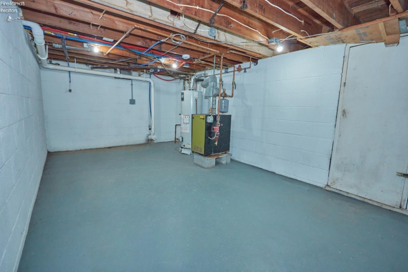 1818 Cleveland Road, Huron, 44839, 3 Bedrooms Bedrooms, ,2 BathroomsBathrooms,Residential,For Sale,Cleveland,20263010