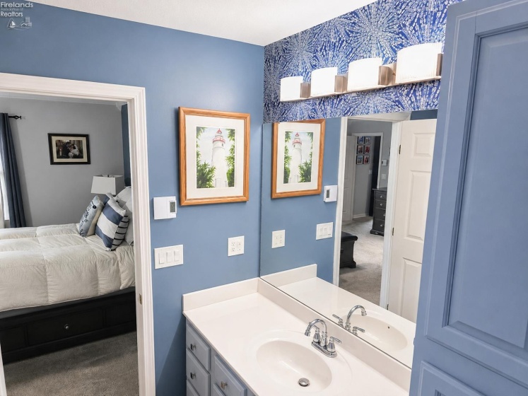 2106 Lakefield Drive, Huron, 44839, 2 Bedrooms Bedrooms, ,2 BathroomsBathrooms,Residential,For Sale,Lakefield,20263004