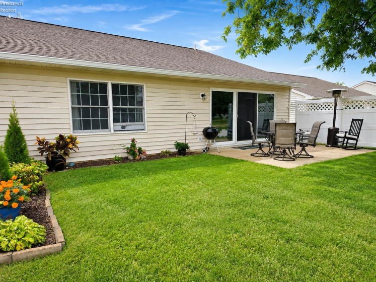 2106 Lakefield Drive, Huron, 44839, 2 Bedrooms Bedrooms, ,2 BathroomsBathrooms,Residential,For Sale,Lakefield,20263004
