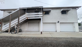 117 Monroe Street, Port Clinton, 43452, ,Multiple Units,For Sale,Monroe,20263018