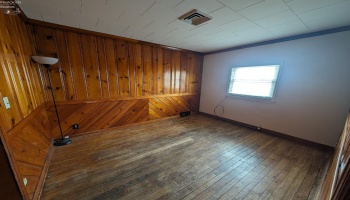 117 Monroe Street, Port Clinton, 43452, ,Multiple Units,For Sale,Monroe,20263018