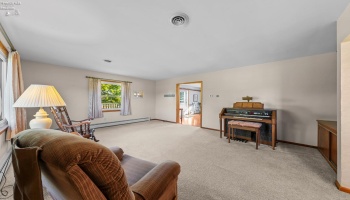 1320 Berlin Road, Huron, 44839, 3 Bedrooms Bedrooms, ,3 BathroomsBathrooms,Residential,For Sale,Berlin,20261872