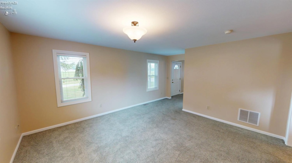 2049 Whittaker Drive, Fremont, 43420, 3 Bedrooms Bedrooms, ,2 BathroomsBathrooms,Residential,For Sale,Whittaker,20262881