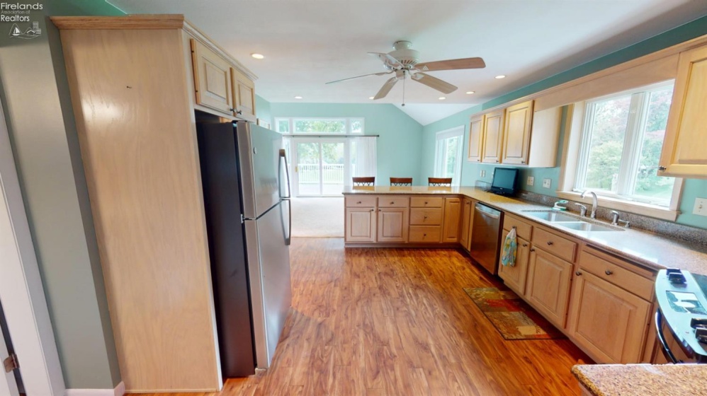 2049 Whittaker Drive, Fremont, 43420, 3 Bedrooms Bedrooms, ,2 BathroomsBathrooms,Residential,For Sale,Whittaker,20262881