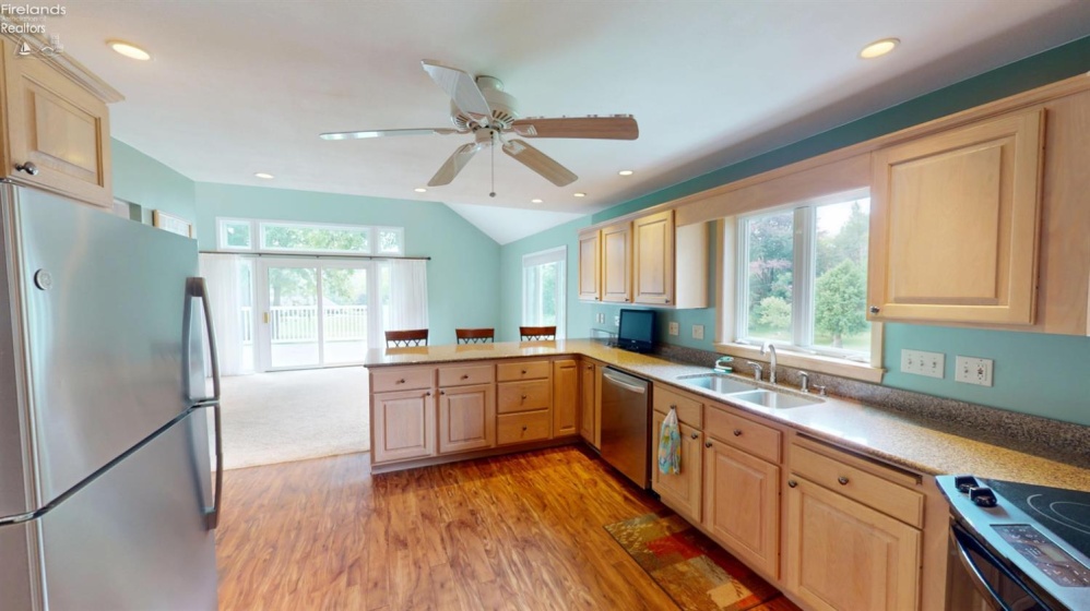 2049 Whittaker Drive, Fremont, 43420, 3 Bedrooms Bedrooms, ,2 BathroomsBathrooms,Residential,For Sale,Whittaker,20262881