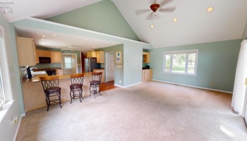 2049 Whittaker Drive, Fremont, 43420, 3 Bedrooms Bedrooms, ,2 BathroomsBathrooms,Residential,For Sale,Whittaker,20262881