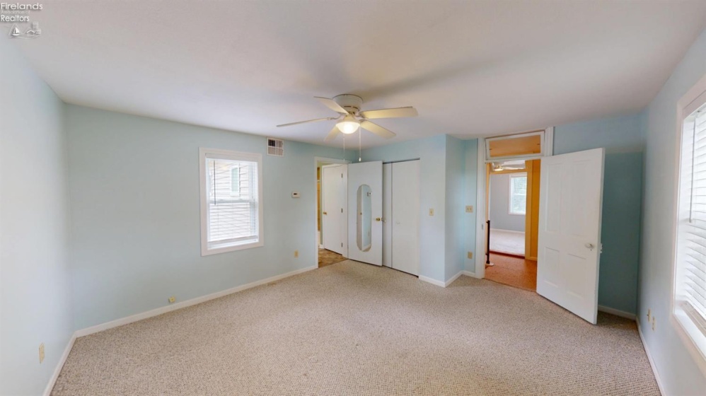 2049 Whittaker Drive, Fremont, 43420, 3 Bedrooms Bedrooms, ,2 BathroomsBathrooms,Residential,For Sale,Whittaker,20262881