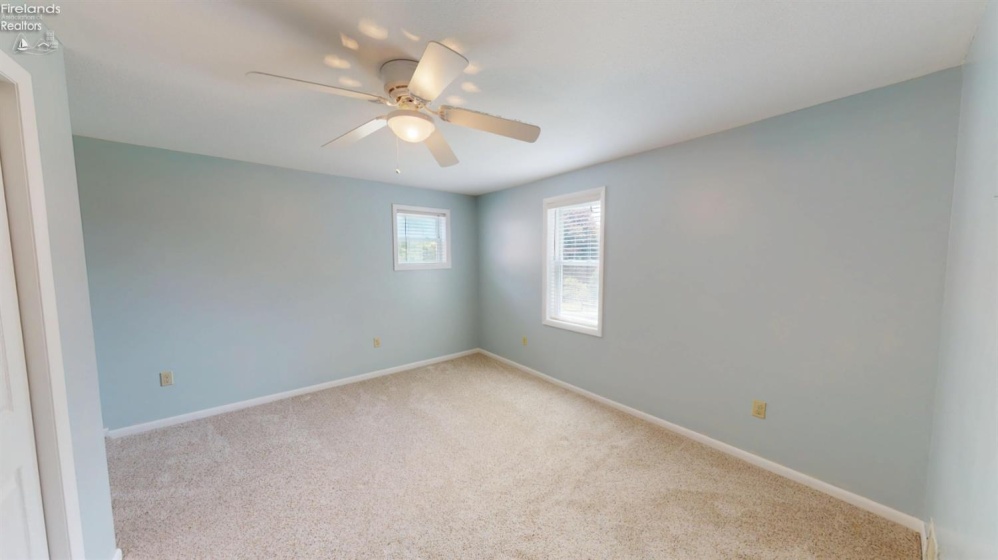 2049 Whittaker Drive, Fremont, 43420, 3 Bedrooms Bedrooms, ,2 BathroomsBathrooms,Residential,For Sale,Whittaker,20262881